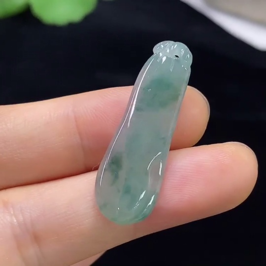 F32749147 Jadeite Fu Gua Pendant