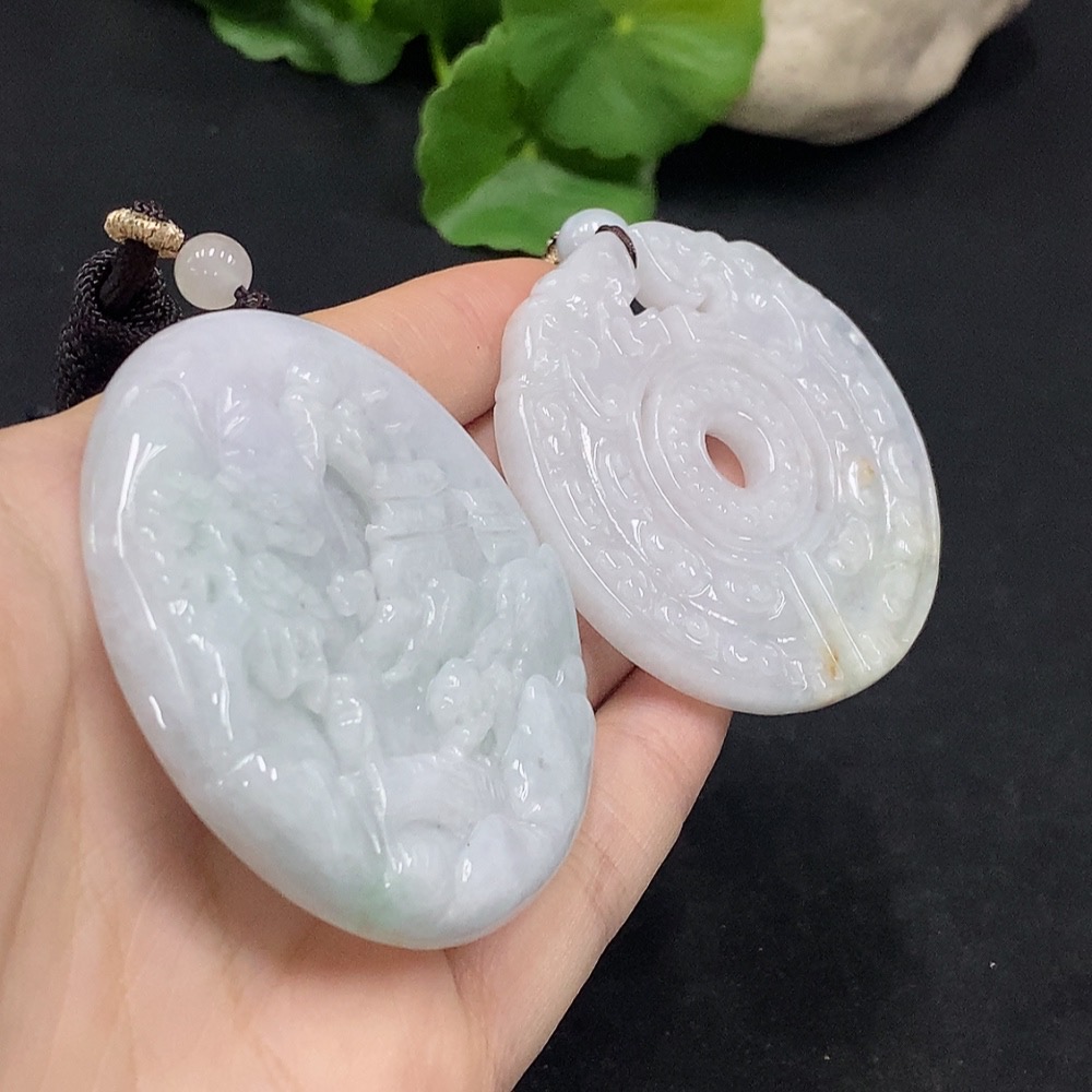 F32729724 Jadeite Pendant