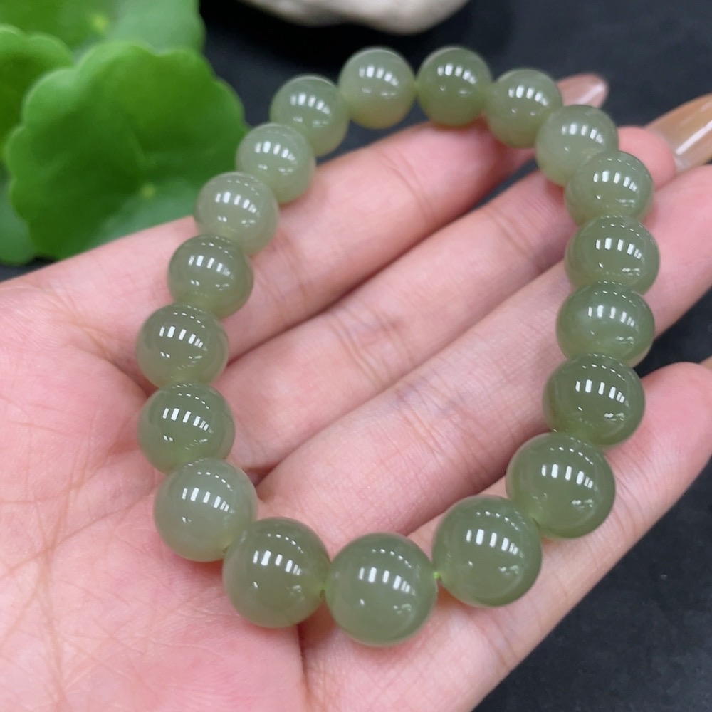 H32776950 Hetian Jade Bracelet, Approx. 9.7mm Beads, Total Weight About 29.6g