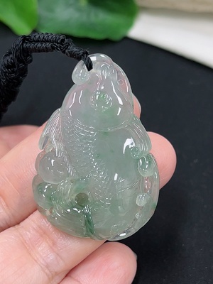 F46546678 翡翠鱼牌挂件 货品总重约17.02g