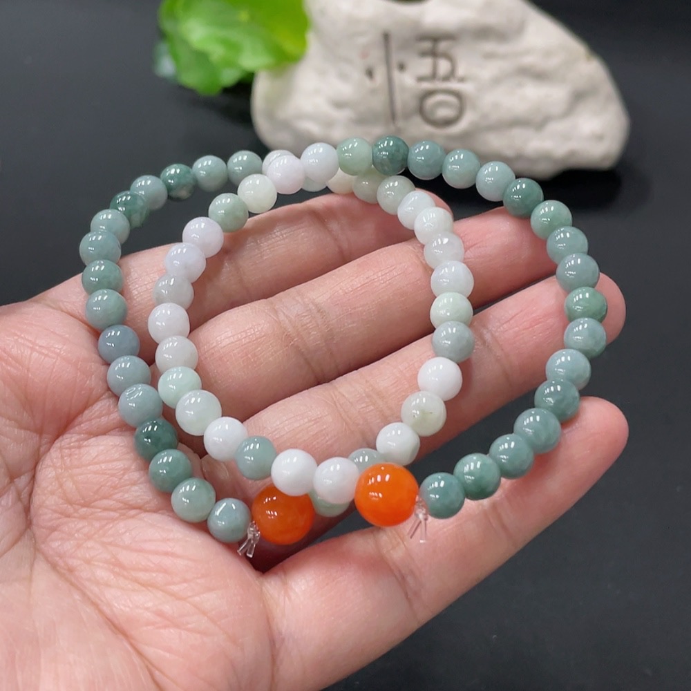 F34058933 Jadeite bracelet approx. 6mm with non-A grade beads