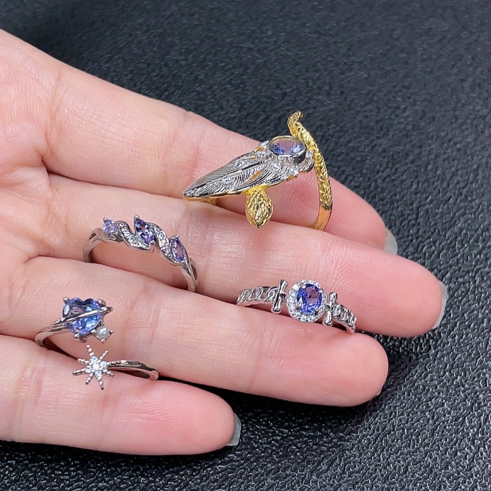 C34990393 Tanzanite Ring, Non-Gold, Adjustable, Total Weight Approx. 9.87g, Sell as a Lot