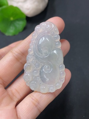 F36275864 翡翠挂件如意 货品总约重9.23g