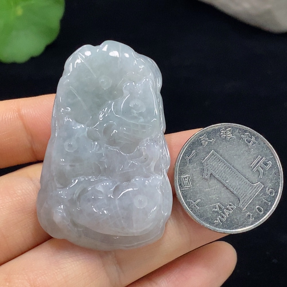 F30501348 JadeiteLotus Leaf Fish Pendant