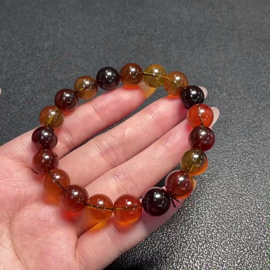 C34041289 Amber Beeswax Bracelet, Total Weight Approx. 12.78g, Size Approx. 10.7mm