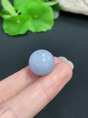 F41950219 翡翠珠子 货品总重约6.02g