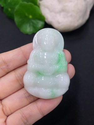F46550766 翡翠挂件观音 货品总约重24.45g