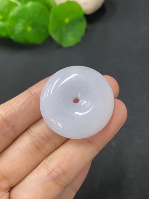 F31589762 JadeitePendant Ping An Kou, total weight approx. 13.7g