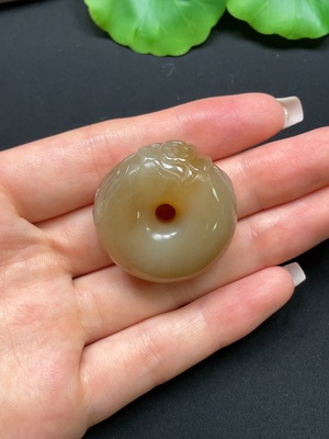 H41916290 和田玉平安扣 总重约 27.24g