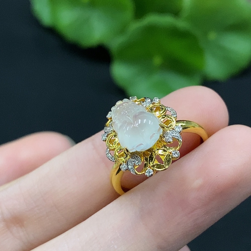 F34028023 Jadeite Inlaid Ring 18K Gold Size 14 with Diamond Accent Total Weight Approx. 2.3g