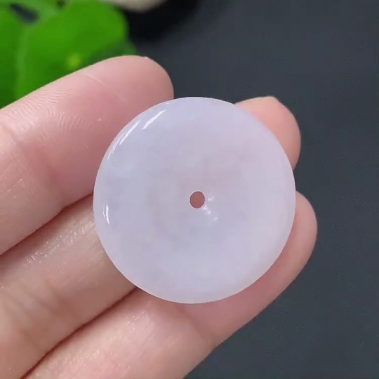 F30524050 Jadeite Pendant Safety Buckle Total Weight Approx. 5.5g