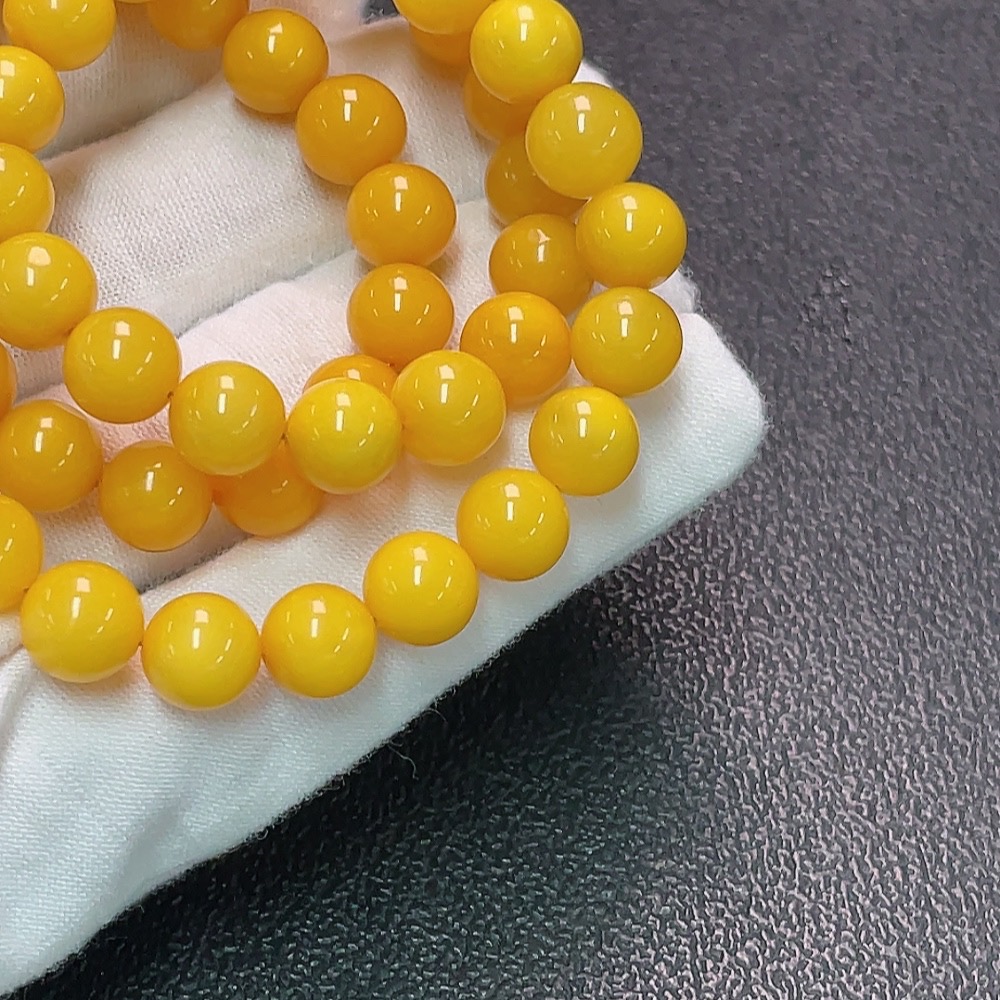 C34950797 Amber Beeswax Beaded Necklace Non-Gold Total Weight Approx. 21.5g Size About 8.6mm
