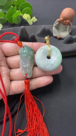 F0216193 Jadeite Pendant Bulk Lot with Natural Fissures (Non-Gold-Inlaid)