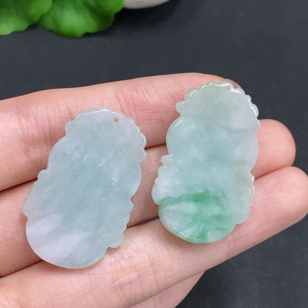 F35107623 Jadeite Pendants Sell as a Lot