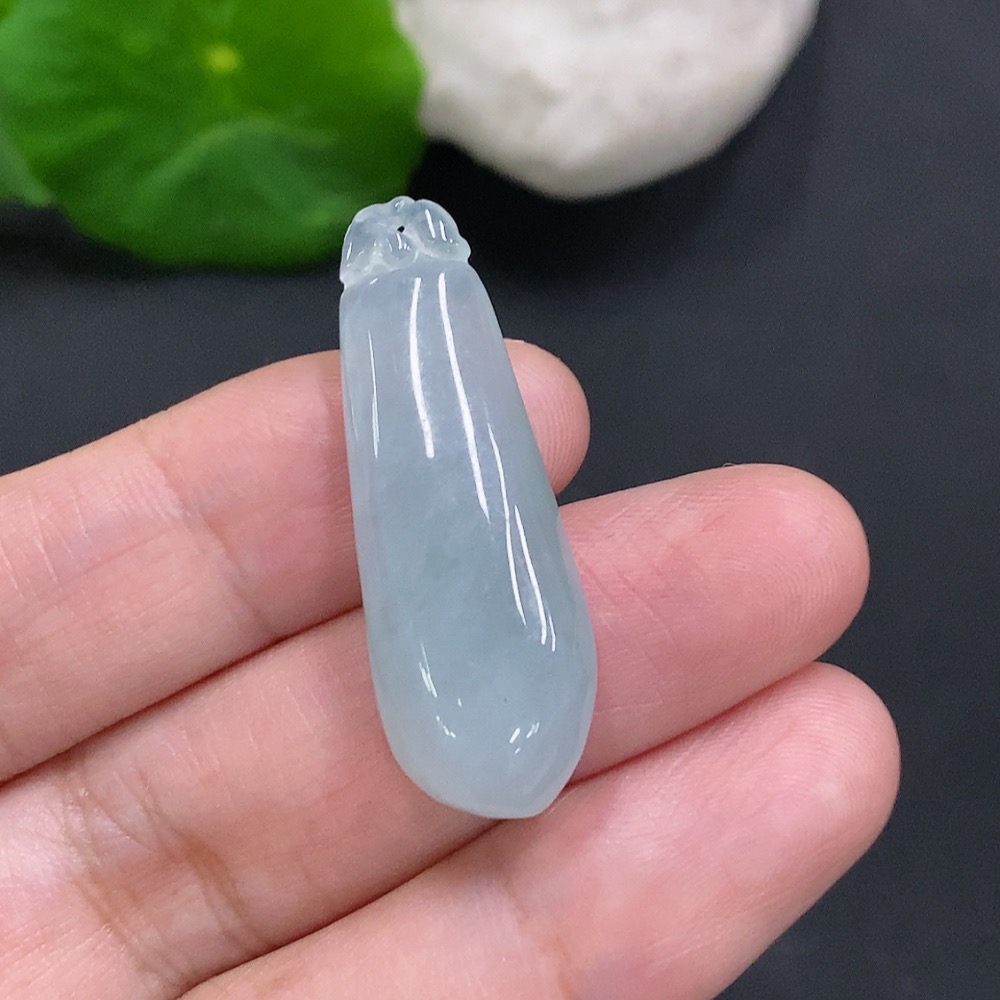 F33932523 Jadeite Auspicious Melon Pendant Total Weight Approx. 6.1g