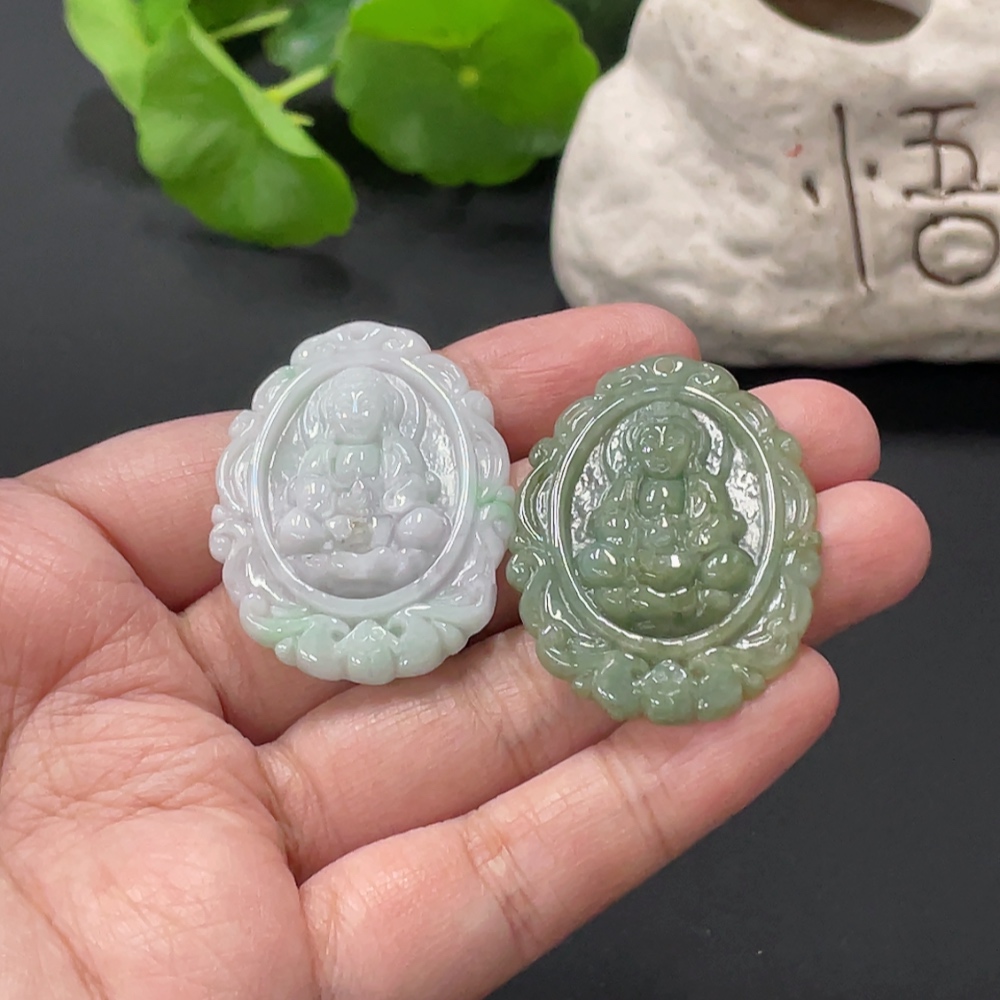 F34058547 Jadeite Pendant Guanyin Plaque