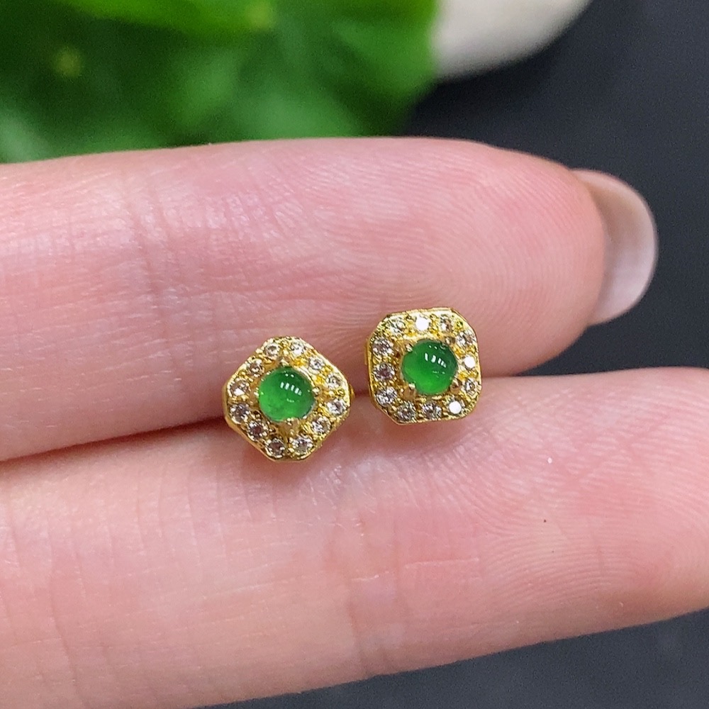 F34035606 Jadeite Cabochon Stud Earrings Non-Gold Setting Total Weight Approx. 0.7g