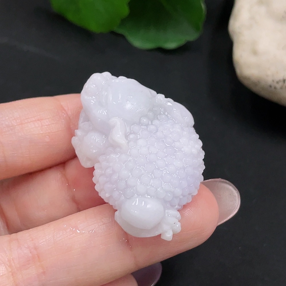 F34982897 Jadeite Unpolished Three-Legged Toad Pendant, Total Weight Approximately 17.6g