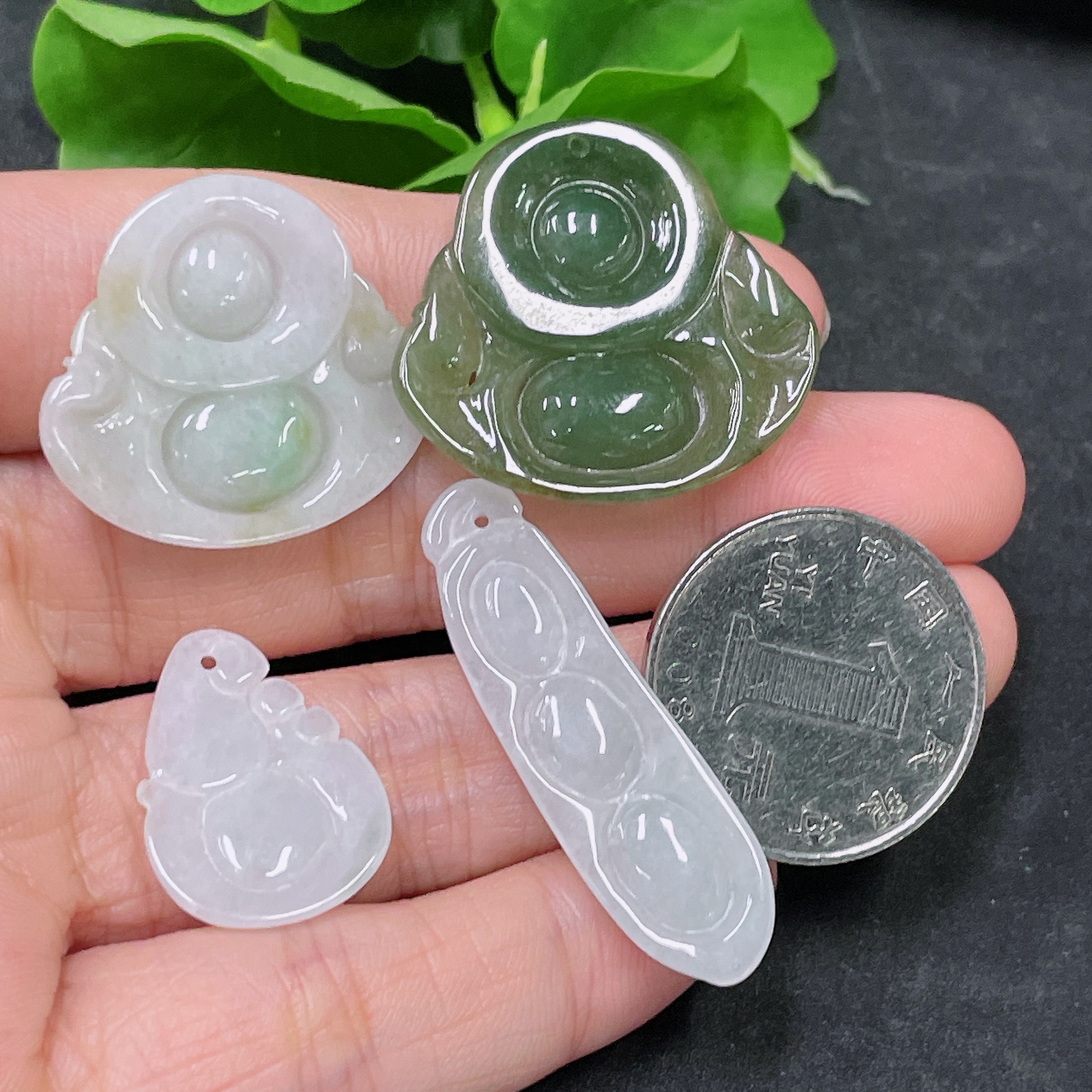F32747996 Jadeite Pendants Sell as a Lot