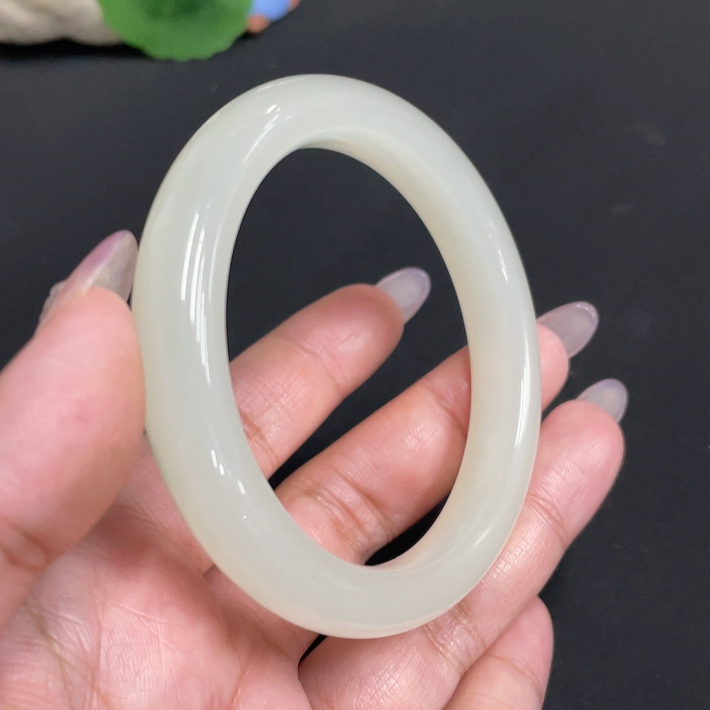 H33931930 Hetian Jade Round Bracelet Size 57.1 Total Weight Approx. 49.2g