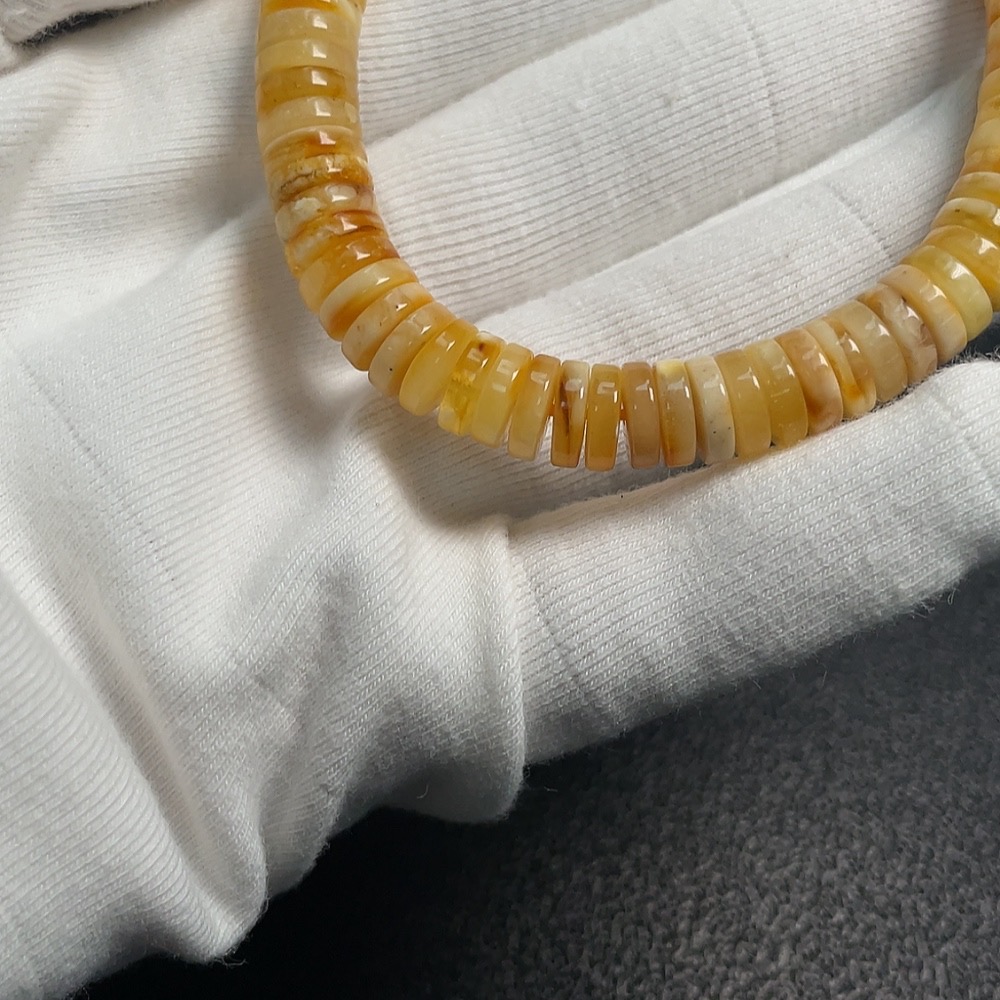C30510724 Amber Honey Beeswax Bracelet, Approx. 8mm, Total Weight Approx. 9.15g