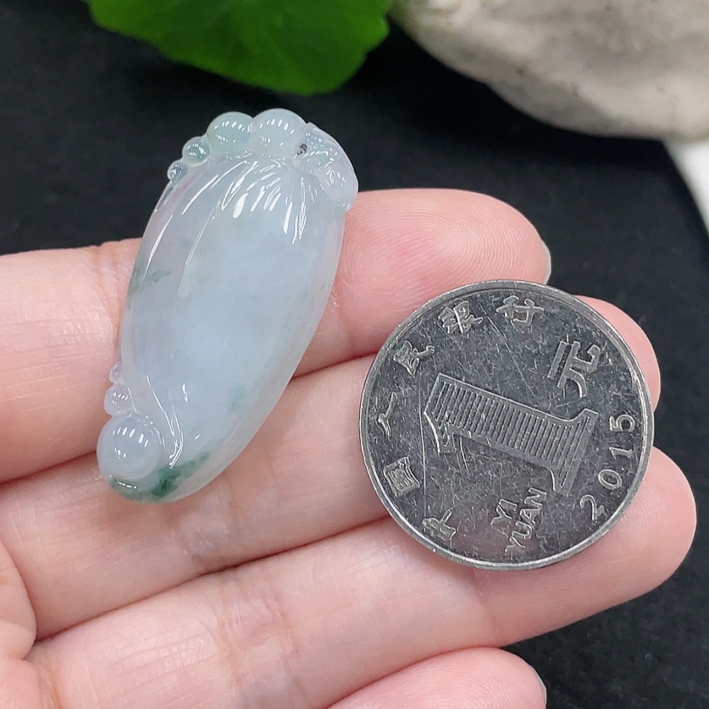 F33827326 Jadeite Fu Gua Pendant, Total Weight Approximately 6.7g