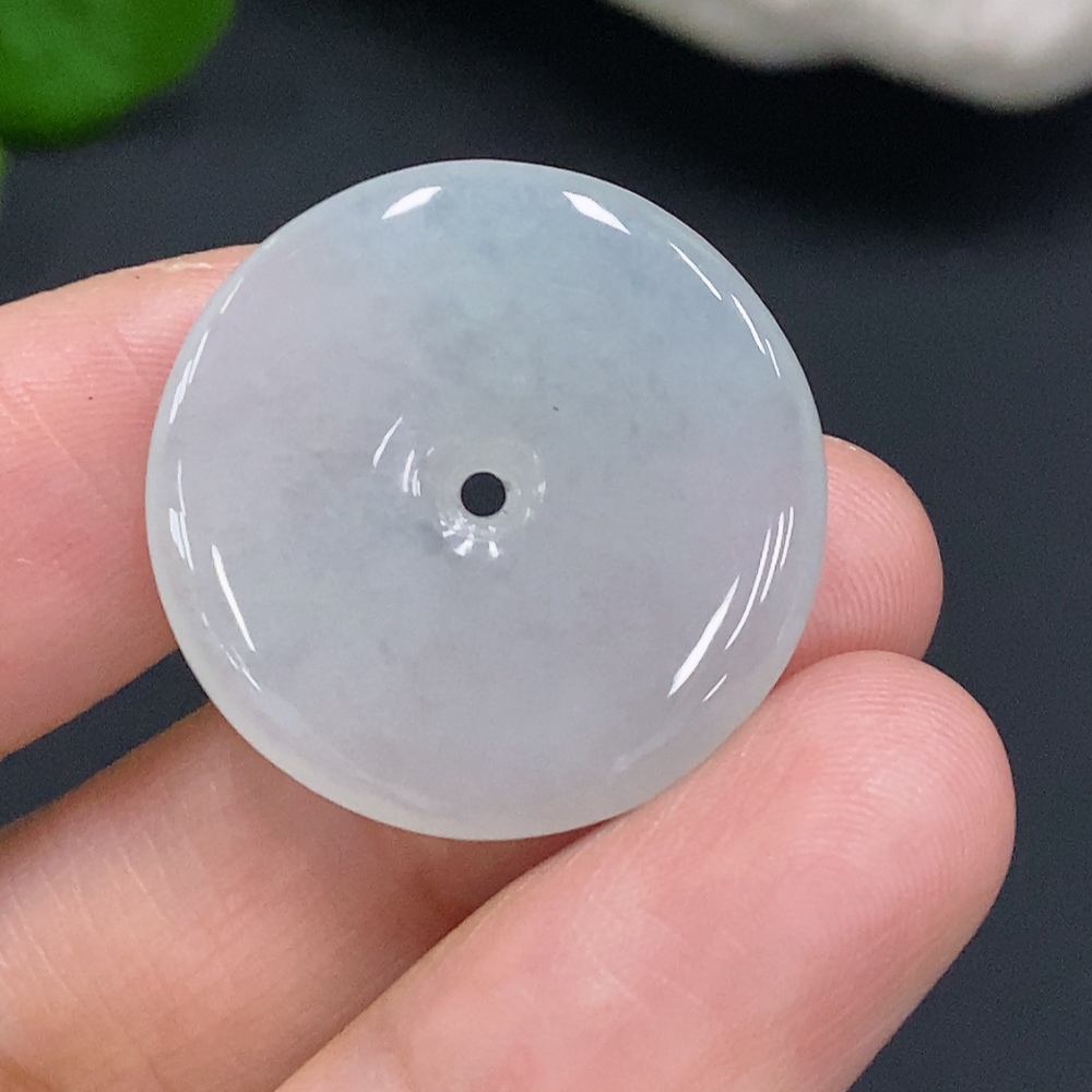 F30452726 JadeitePeace Button