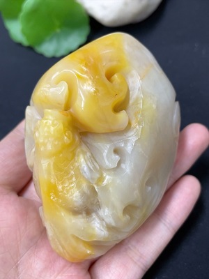 H41891771 老挝石手把件   年年有余 货品总重约217.9g