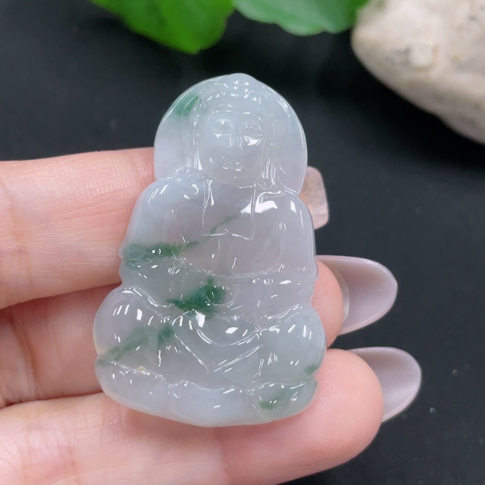 F31675764 Jadeite Guanyin Pendant Total Weight: Approx. 11.6g