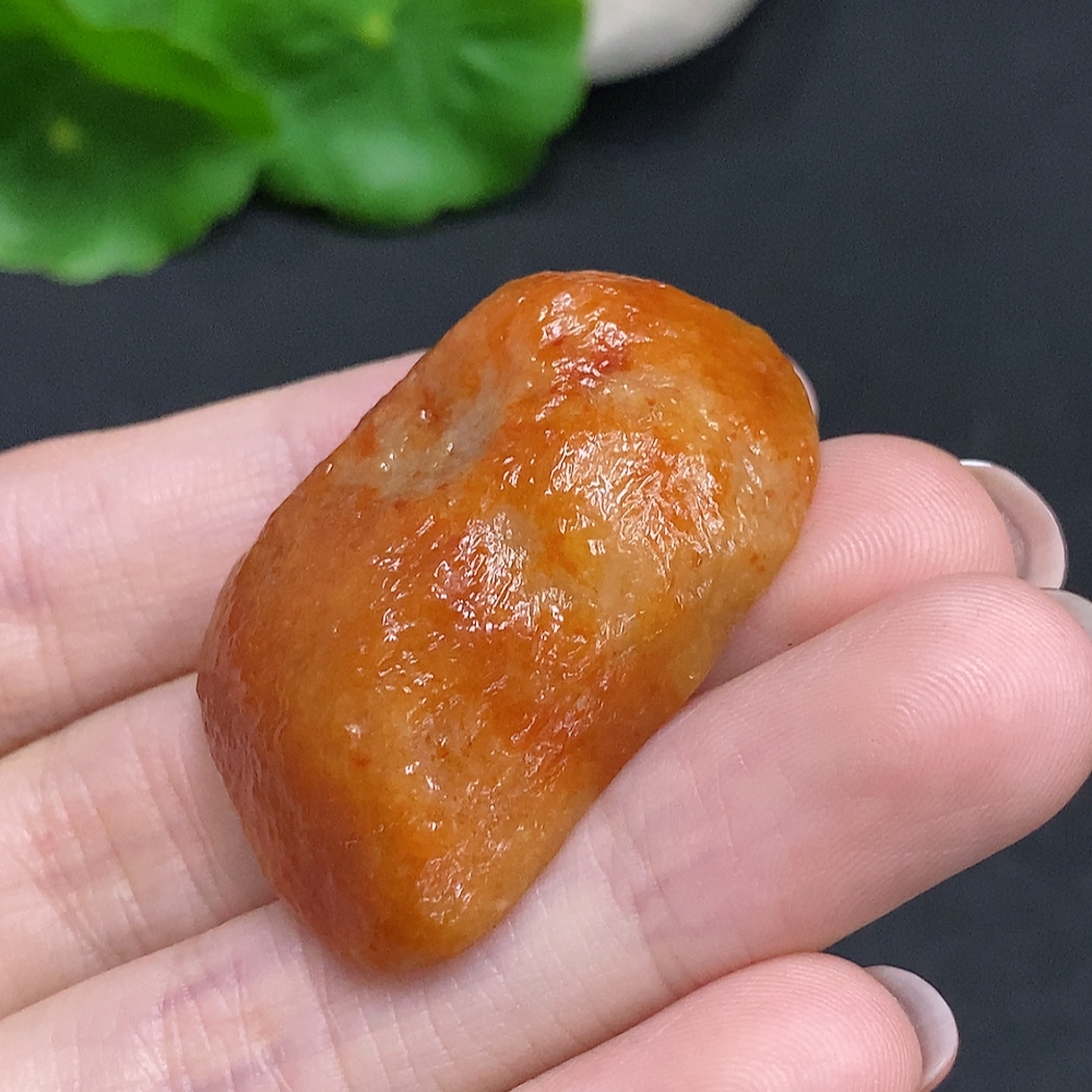 F34034251 yellow color origin undetermined