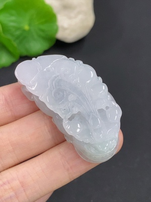 F46552741 翡翠貔貅挂件 货品总重约27.5克