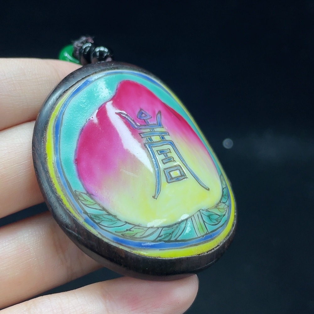 W34049441 Ceramic shard, painted ceramic shard inlaid pendant