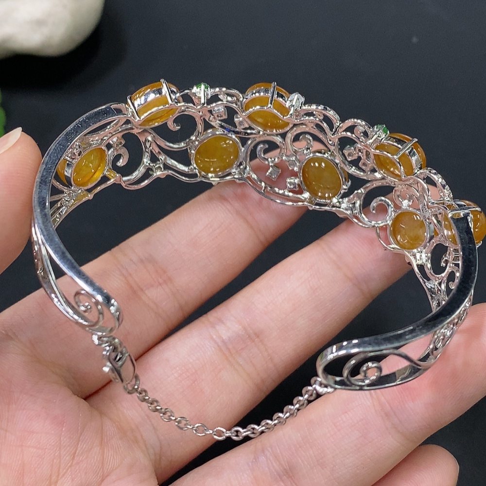 F28228588 Jadeite Inlay 18k Gold Setting Red Marked Non-Diamond Color Origin Undetermined Total Weight Approx. 24.64g