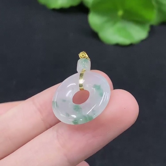 F34028537 Jadeite Donut Pendant 18K Gold Total Weight Approx. 2.3g