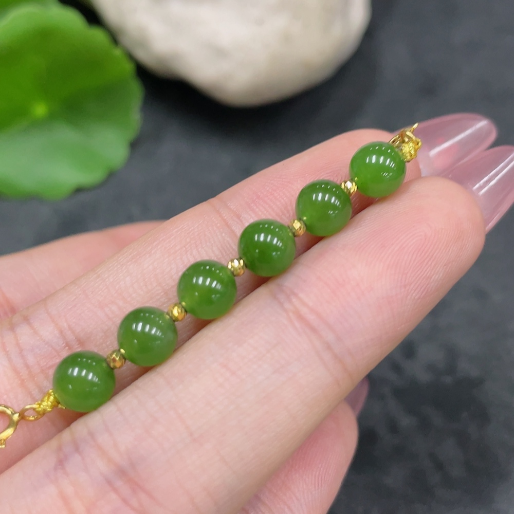 H33926252 Hetian Jade Beads Approx. 5.7mm No Imprint Surface Gold Content 58% 18K Gold Clant Total Weight Approx. 2g