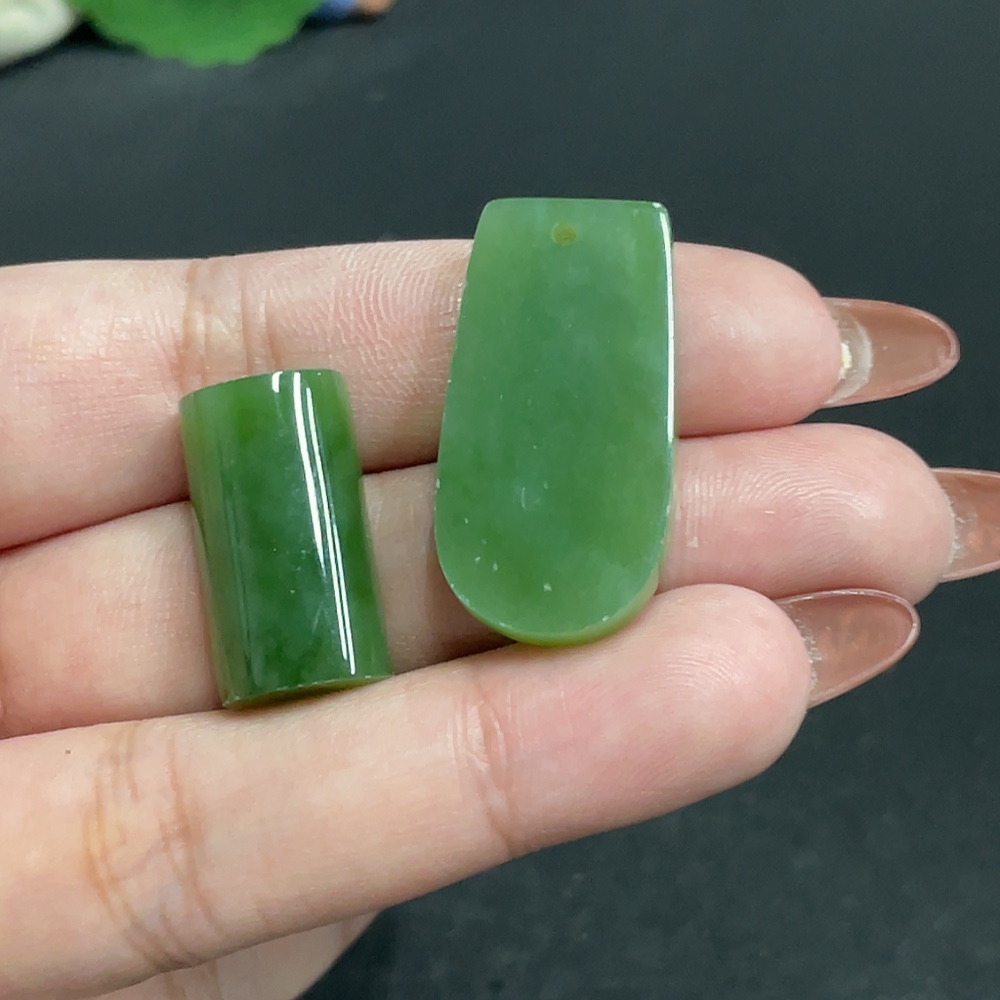 H34011268 Hetian Jade Jasper Inlaid Pendant, Total Weight Approx. 11.7g