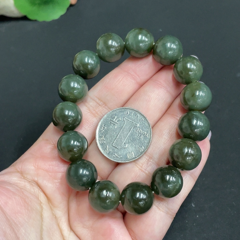 H33847769 Hetian Jade Bracelet, approx. 13.3 mm beads, total weight about 57.5g