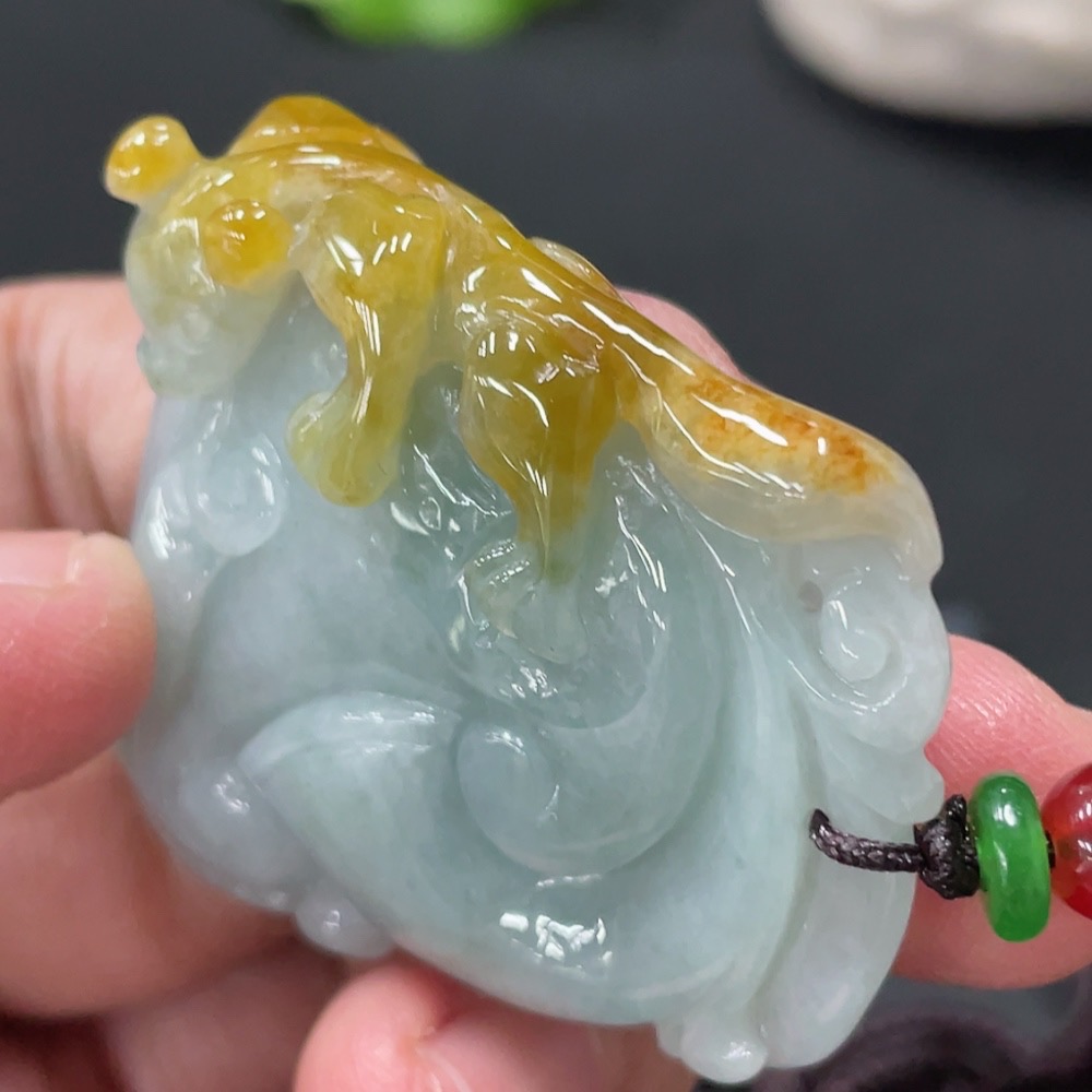 F30449362 JadeiteRuyi Pendant