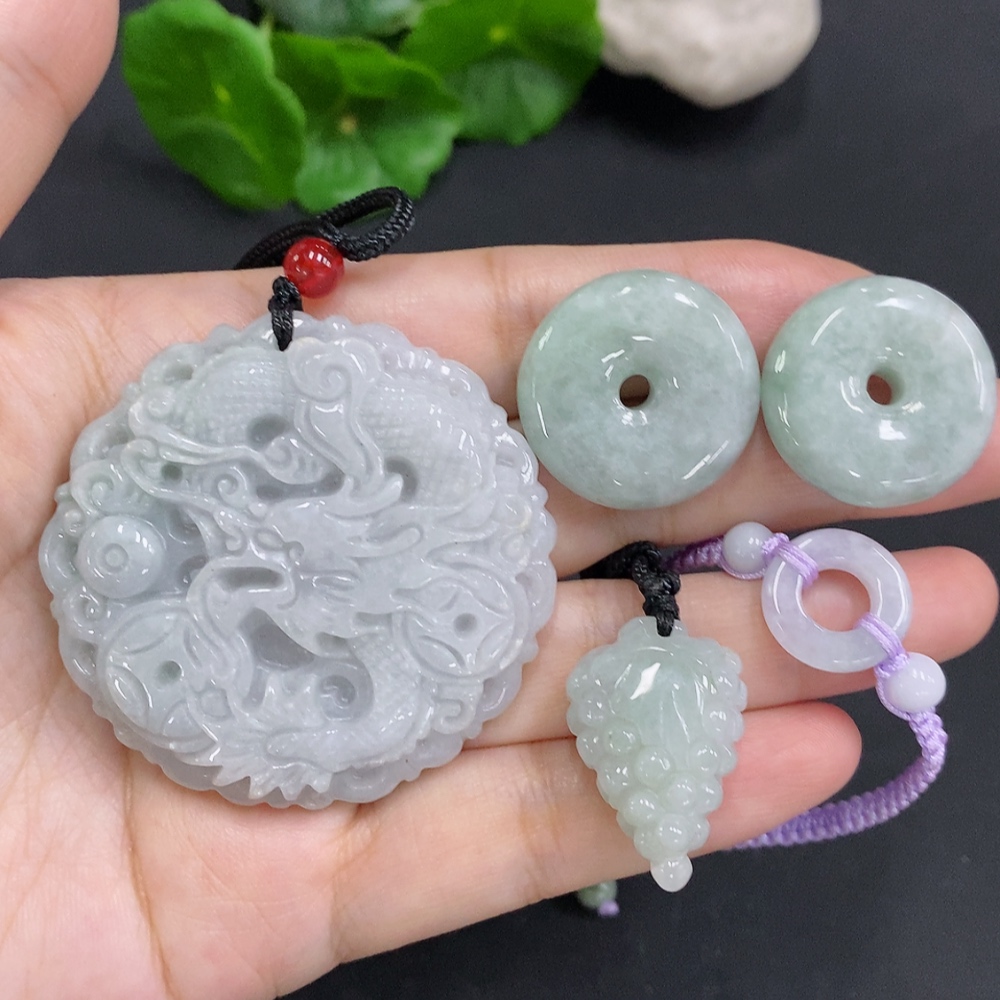 F34023501 Jadeite Pendant with Hand Rope Sell as a Lot