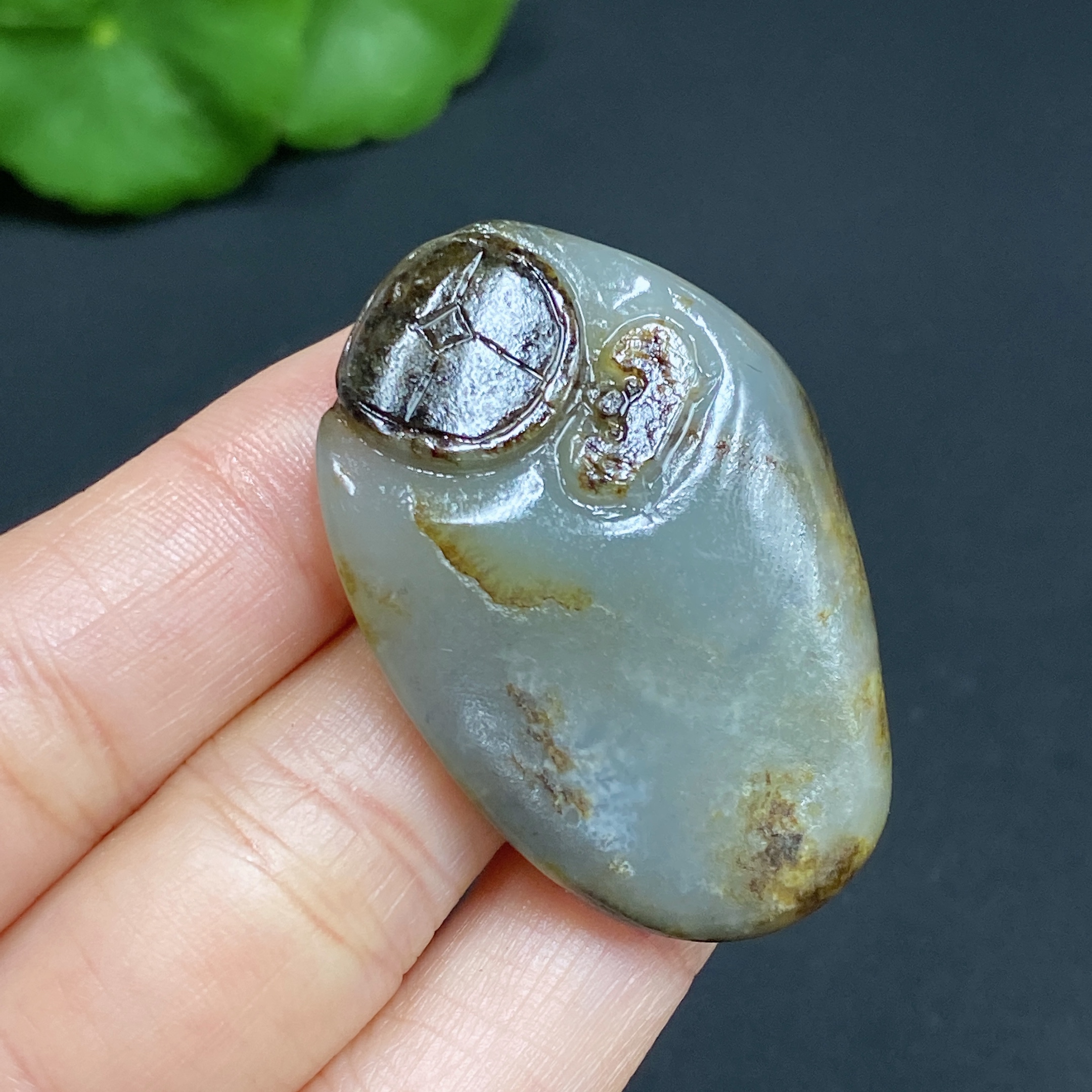 H26039640 Hetian Jade Pendant - Fortune Before Eyes - Total Weight Approx. 18.7g - Undetermined Skin Color Origin