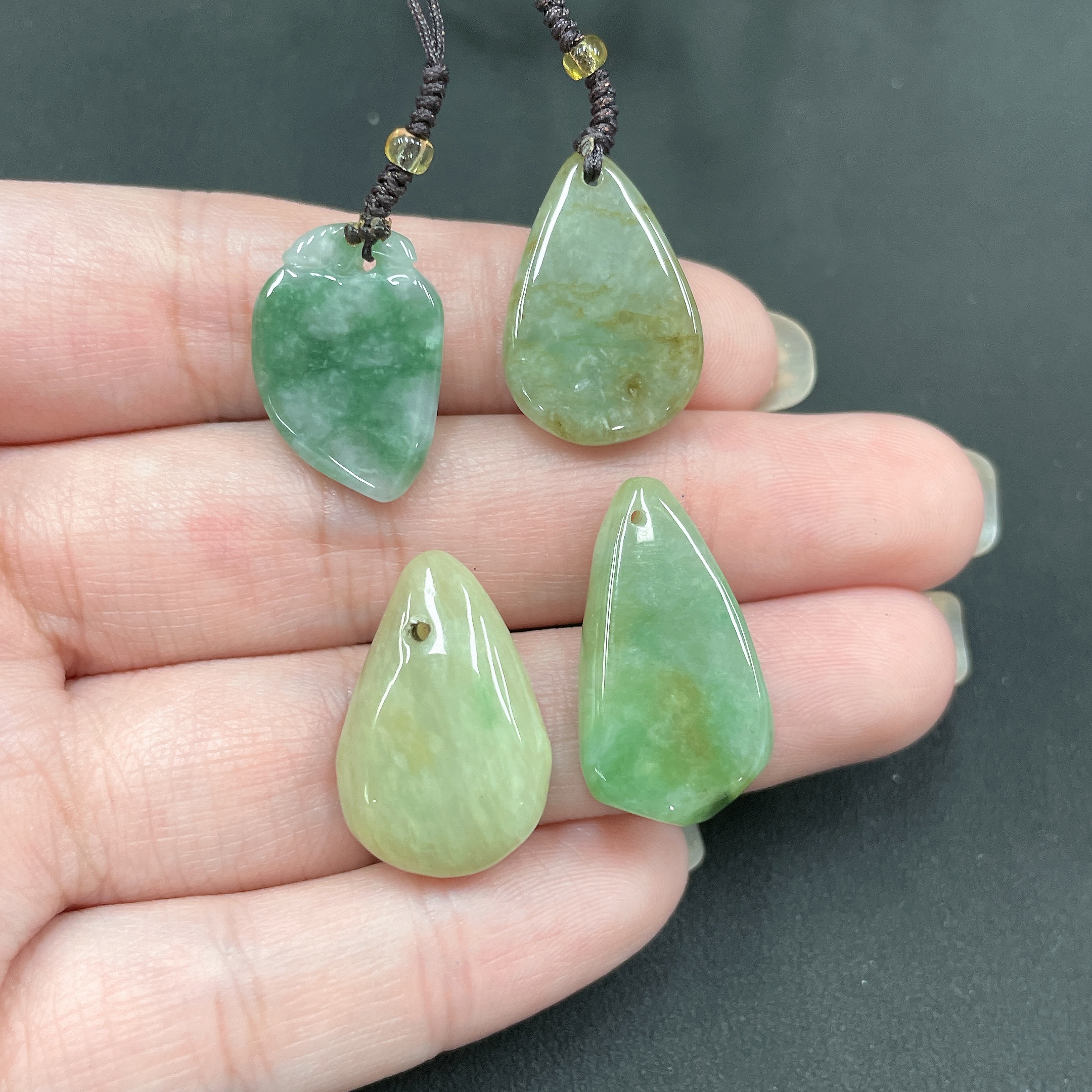 F10114530 Jadeite Pendant Four Pieces