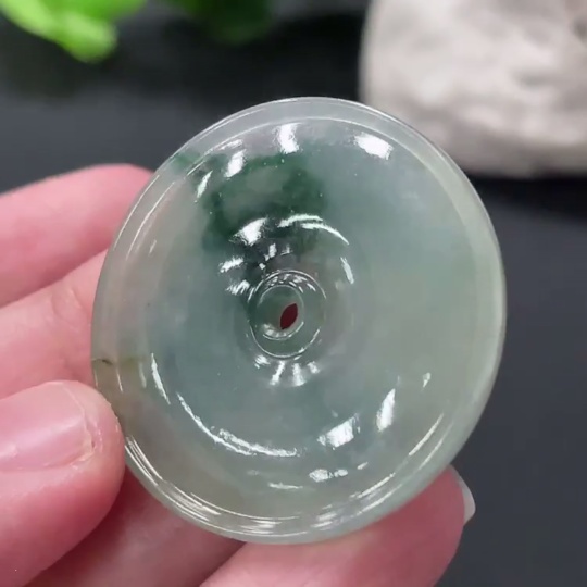 F33875059 Jadeite Pendant Peace Knot, Total Weight Approximately 8.15g