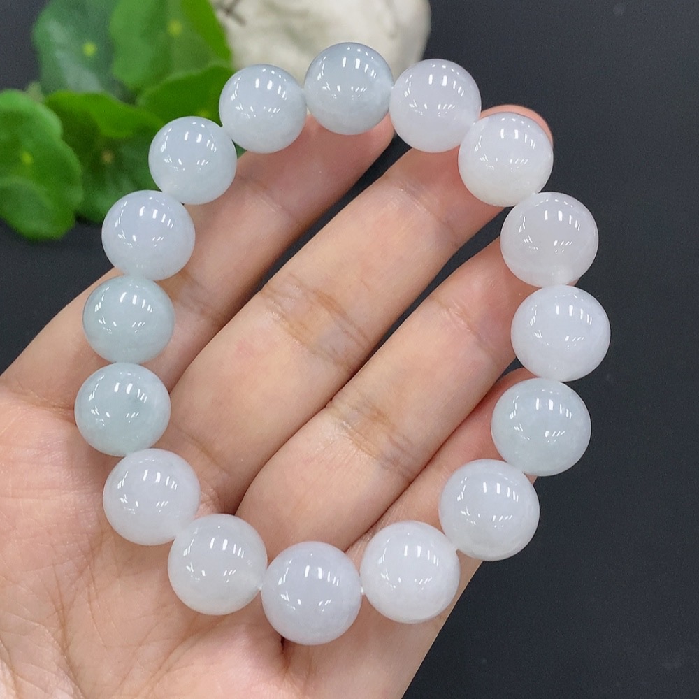 F34071083 Jadeite Bracelet Approx. 12.6mm Total Weight Approx. 57.09g