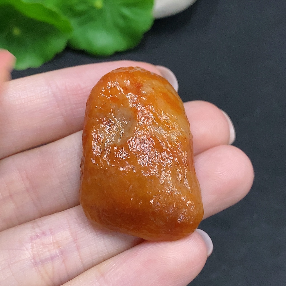 F34034251 yellow color origin undetermined