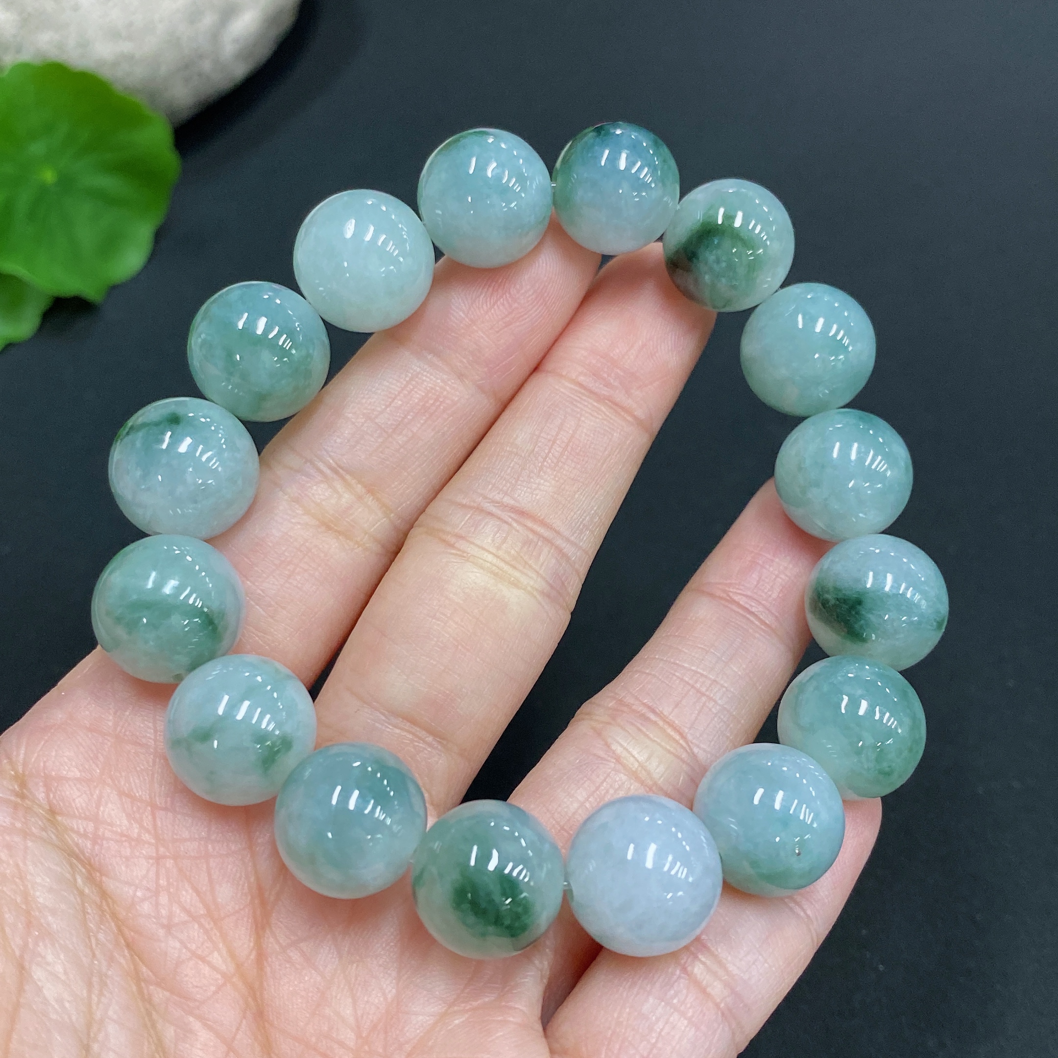 F21326642 Jadeite Bracelet    Approx. 12.5mm    Total Weight 54.604g