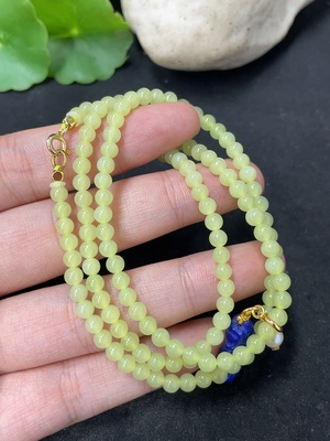 H46575316 和田玉珠链   卡3.8mm左右   非金  货品总重约13.5g   配珍珠   配珠非和田玉