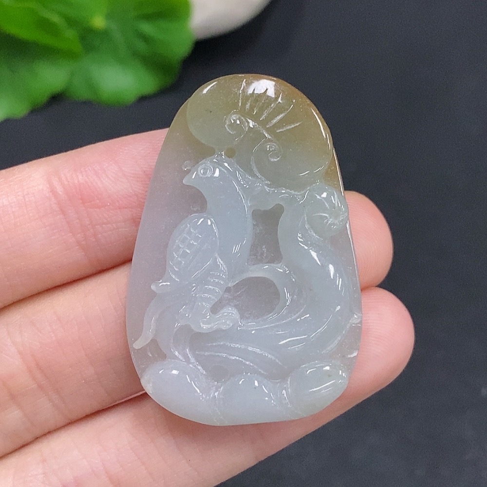 F33878284 Jadeite Parrot Pendant Total Weight Approx. 13.1g