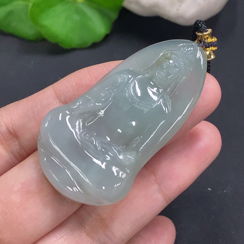 F29390611 Jadeite Guanyin Pendant with Total Weight Approximately 15.2g Including Rope