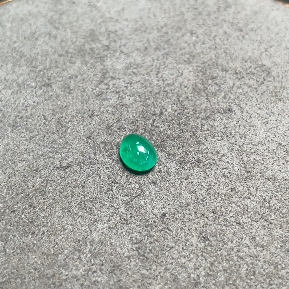 C34009422 Emerald Rough Stone Clarity Enhancement Total Weight Approx. 1.62 Carats