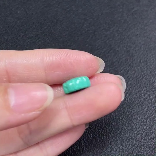 C34990546 Turquoise Jewelry, Color Origin Undetermined, Containing Other Mineral Components, Total Weight Approximately 1.1g